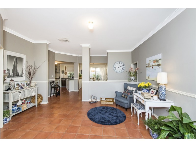 19 Portsea Gardens, Jandakot WA 6164