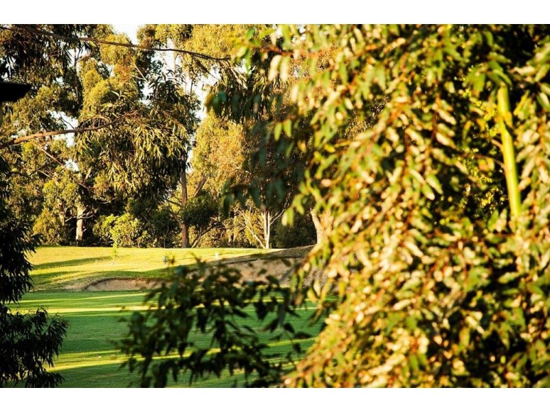 7/31 The Lakes Boulevard, Jandakot WA 6164