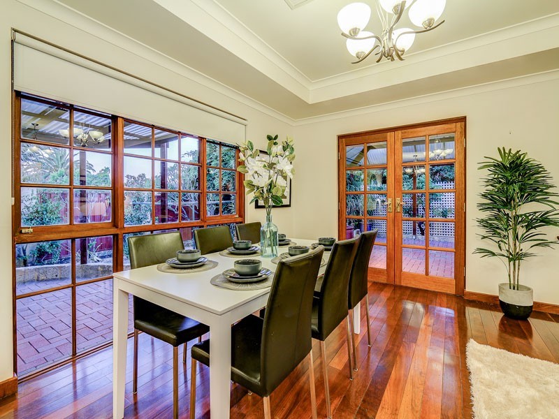 22 MARSENGO ROAD, Bateman WA 6150