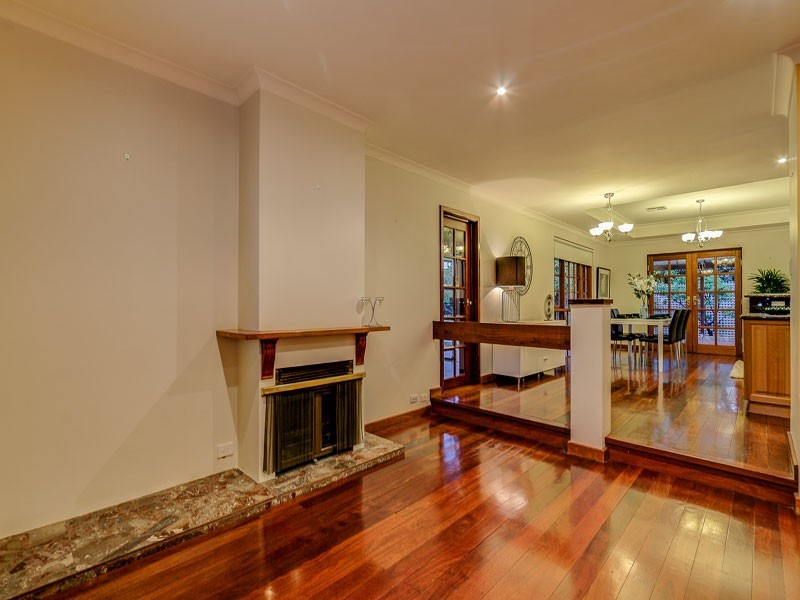22 MARSENGO ROAD, Bateman WA 6150