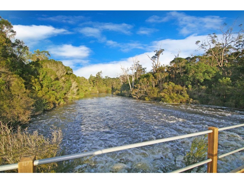 11 Waters Edge, Margaret River WA 6285