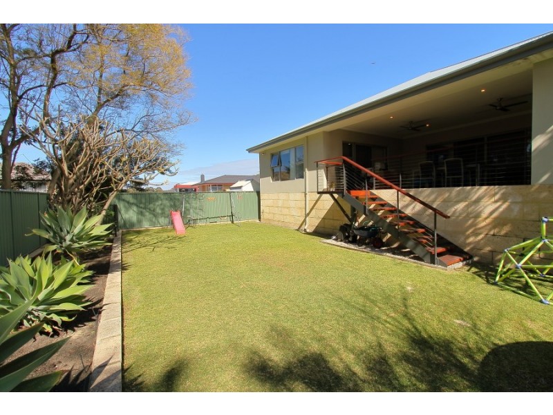 44 WILLIAMS ROAD, Melville WA 6156