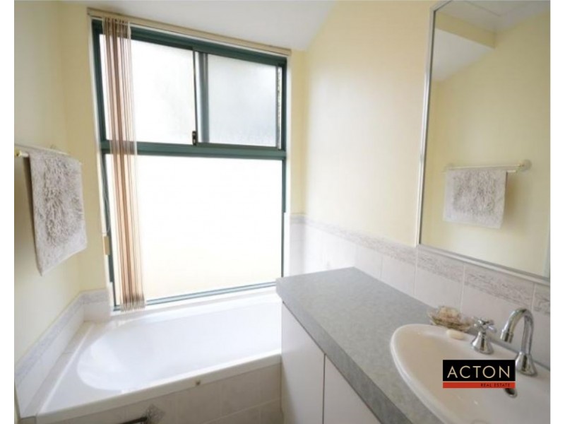 5a Cromer Road, Brentwood WA 6153