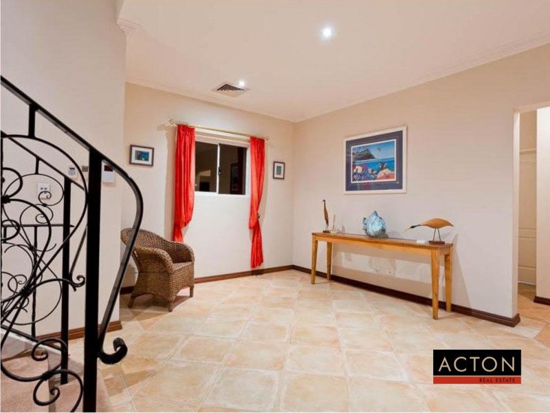 7b Park Road, Mount Pleasant WA 6153