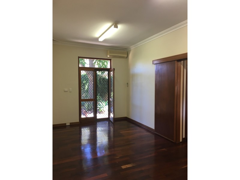 1 McCallum Crescent, Ardross WA 6153