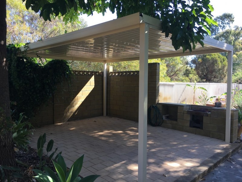1 McCallum Crescent, Ardross WA 6153