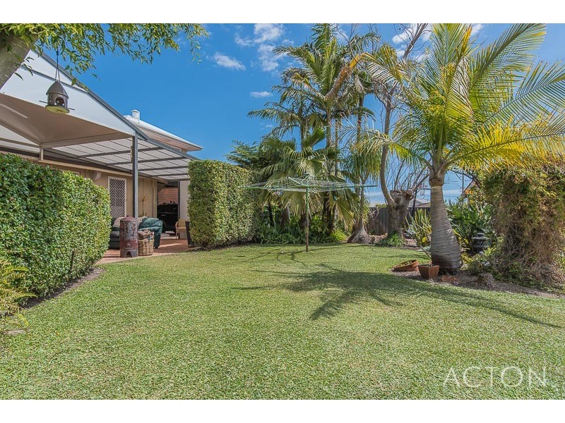 9 Doney Street, Alfred Cove WA 6154