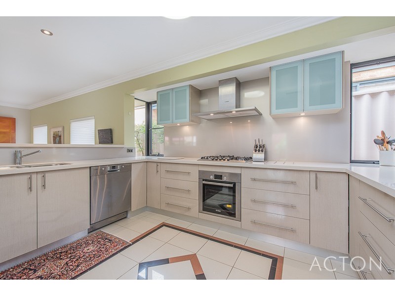 20A PEPLER AVENUE, Salter Point WA 6152