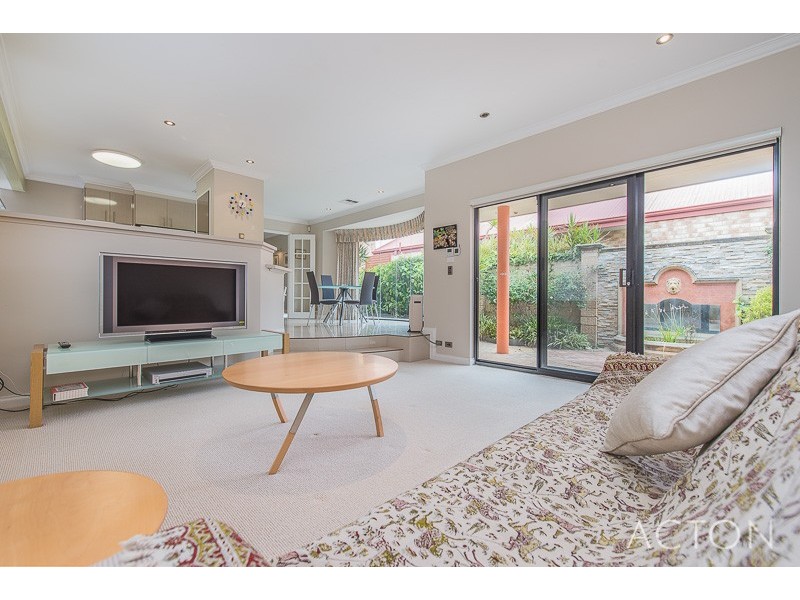 20A PEPLER AVENUE, Salter Point WA 6152