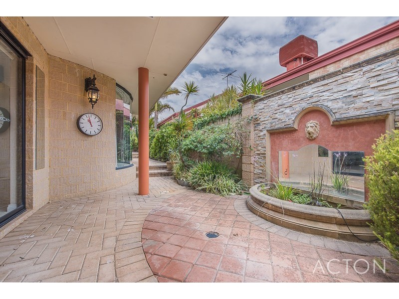 20A PEPLER AVENUE, Salter Point WA 6152