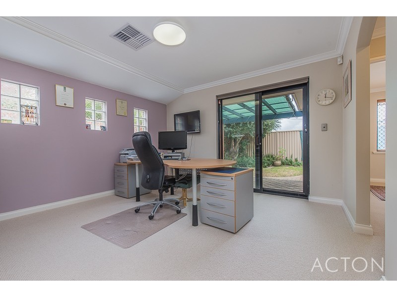 20A PEPLER AVENUE, Salter Point WA 6152