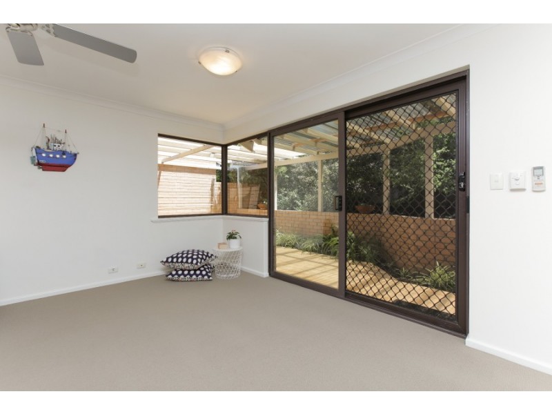2/19 FIONN COURT, Ardross WA 6153