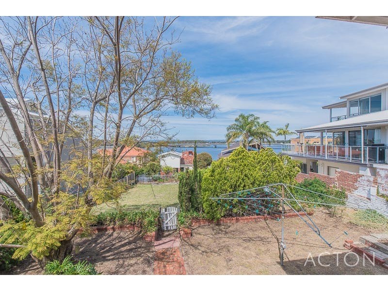 93 Bateman Road, Mount Pleasant WA 6153