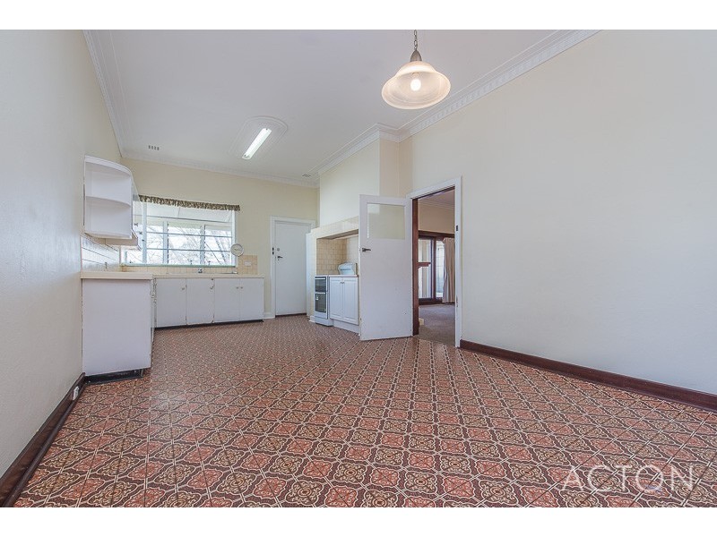 93 Bateman Road, Mount Pleasant WA 6153
