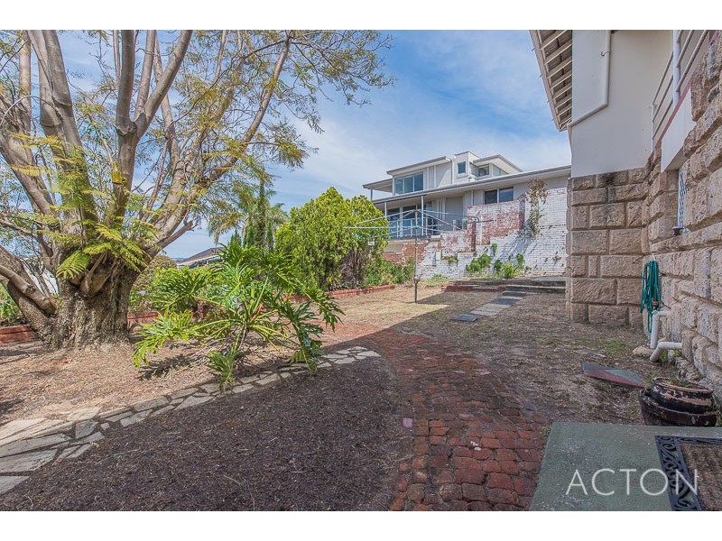 93 Bateman Road, Mount Pleasant WA 6153