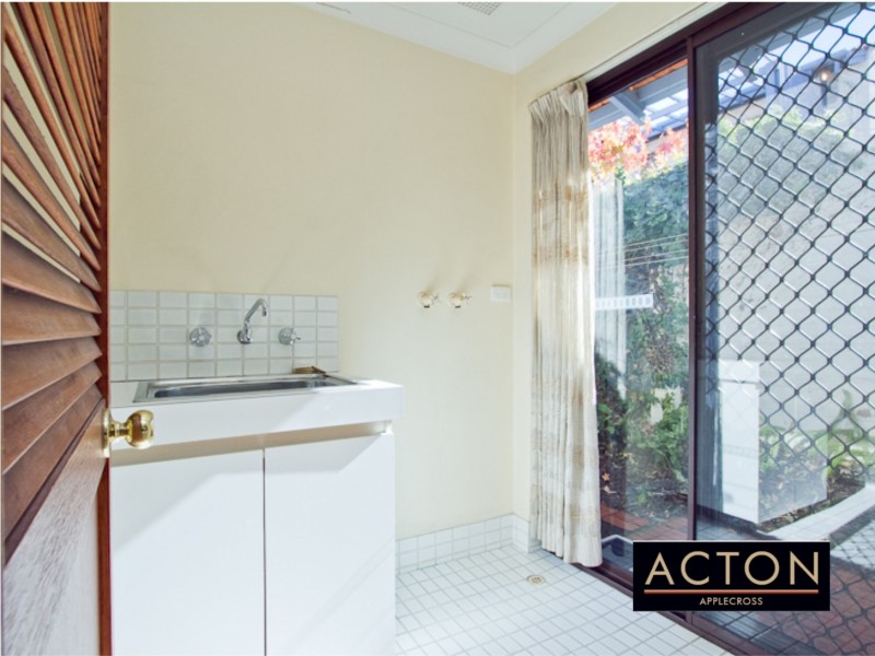 2/22-24 Canning Avenue, Mount Pleasant WA 6153