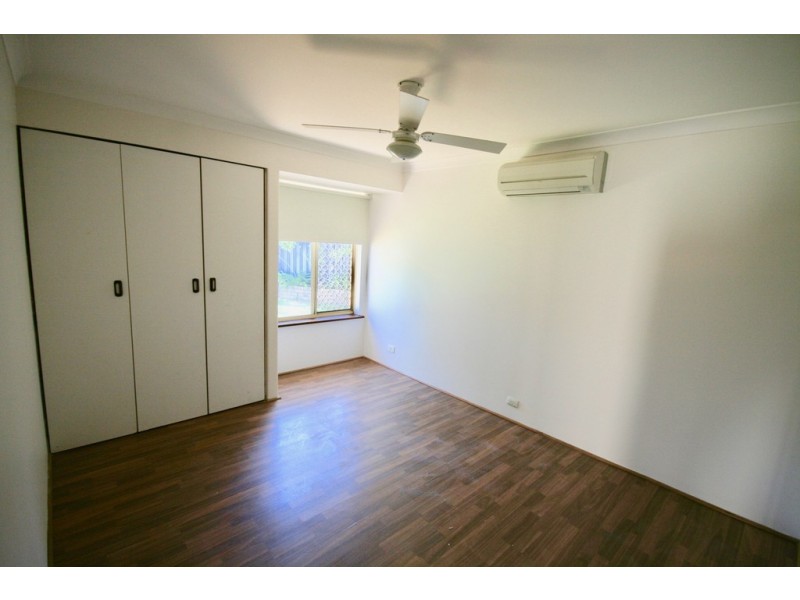 4 CURRAN PLACE, Leeming WA 6149