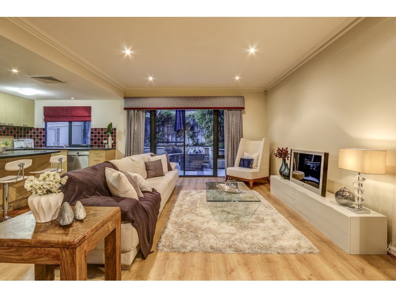 33 Reeve Street, Swanbourne WA 6010