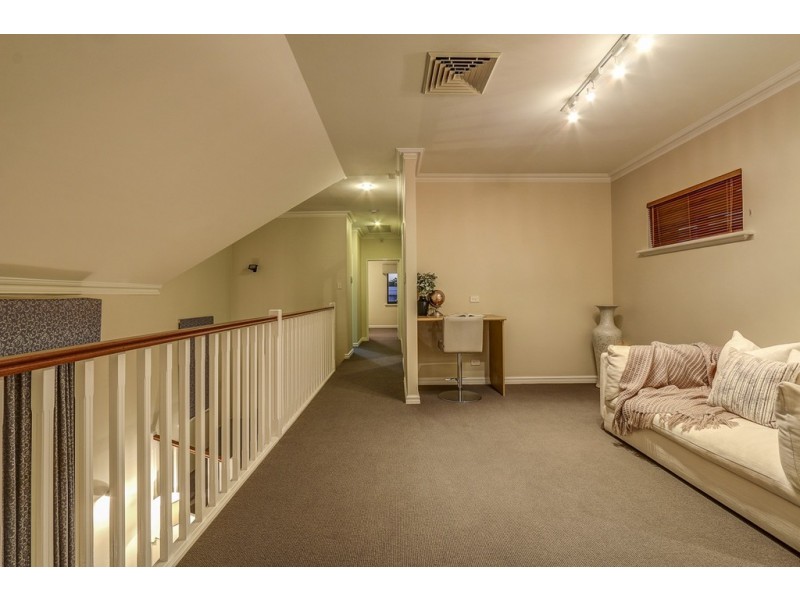 33 Reeve Street, Swanbourne WA 6010