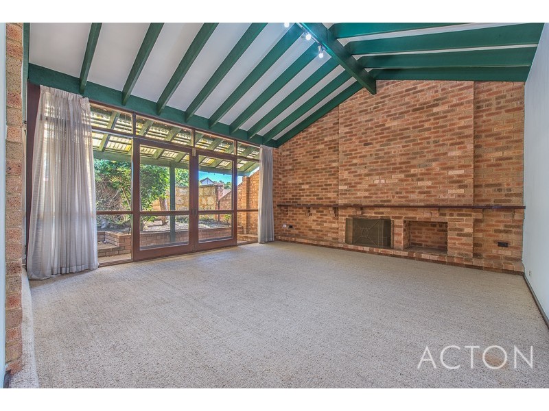22 Connelly Way, Booragoon WA 6154