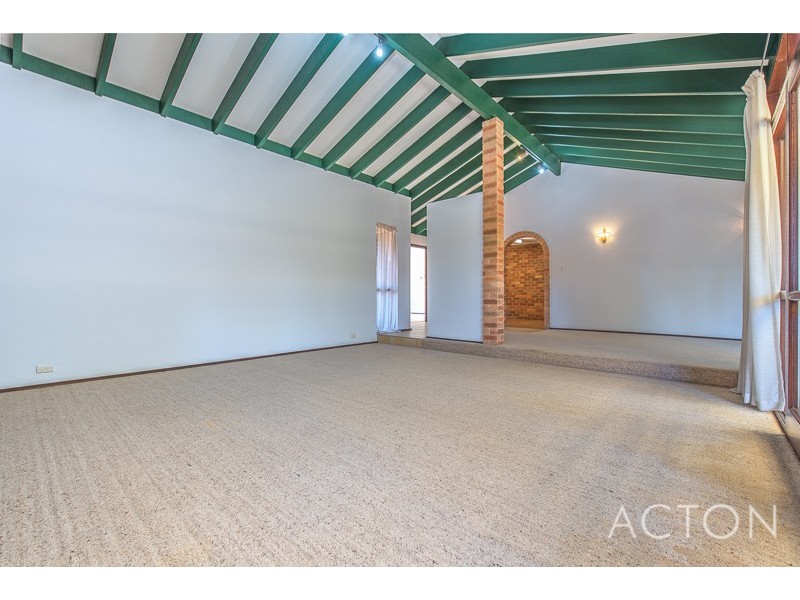 22 Connelly Way, Booragoon WA 6154