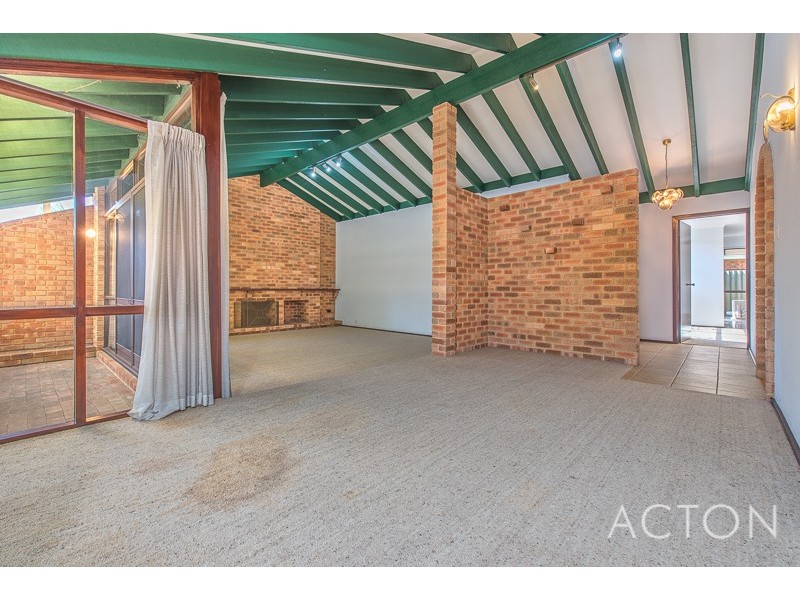 22 Connelly Way, Booragoon WA 6154