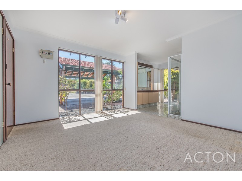 22 Connelly Way, Booragoon WA 6154