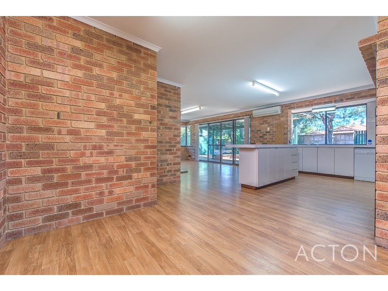 22 Connelly Way, Booragoon WA 6154