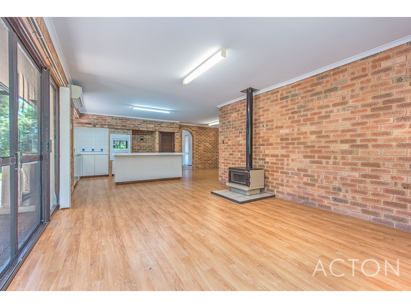22 Connelly Way, Booragoon WA 6154