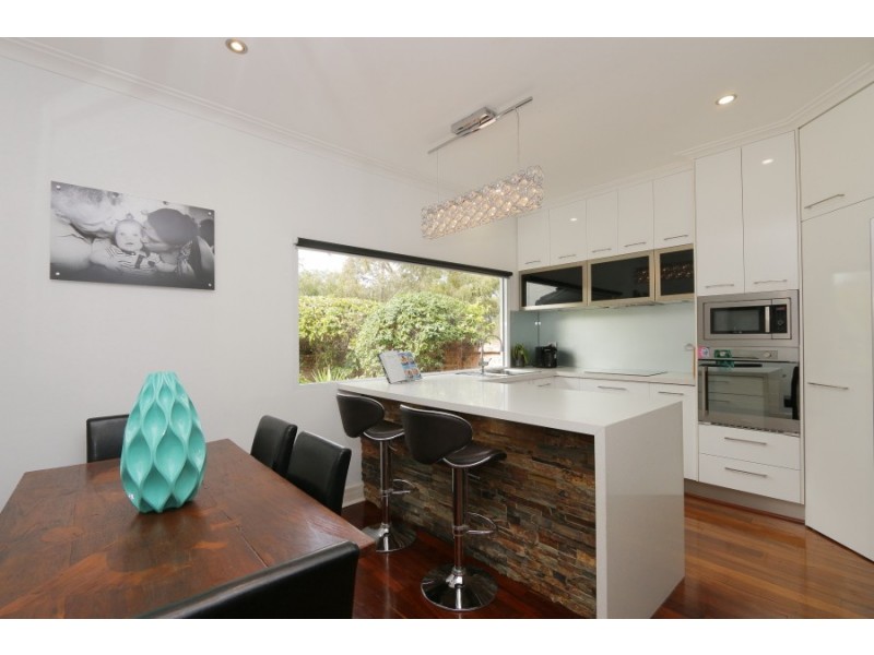 233 Stock Road, Palmyra WA 6157