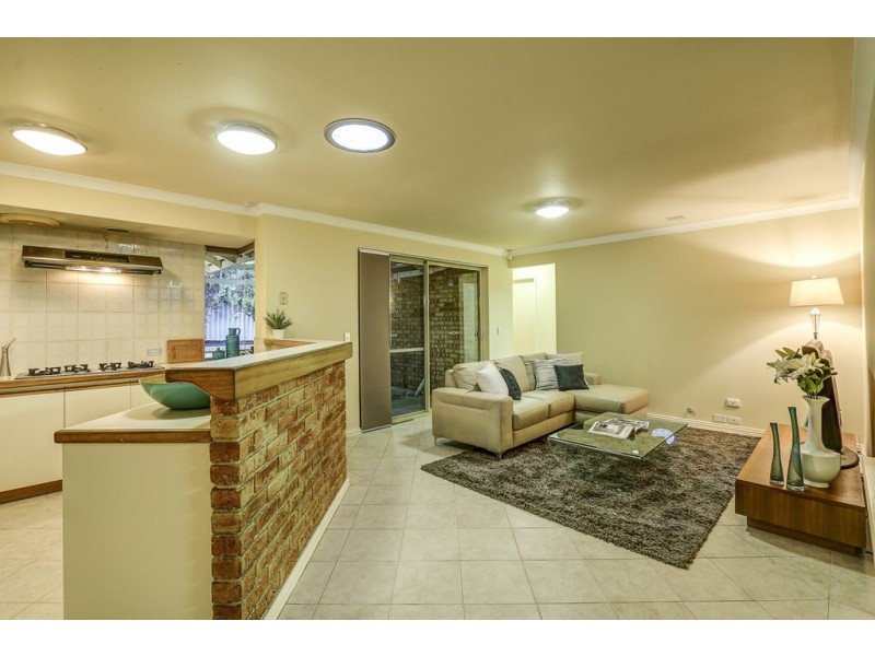 30 Central Avenue, Mount Pleasant WA 6153