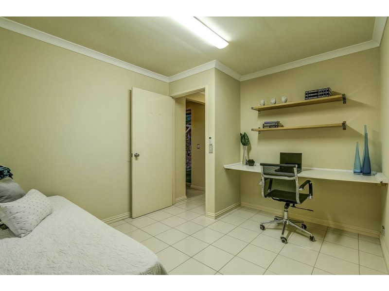 30 Central Avenue, Mount Pleasant WA 6153