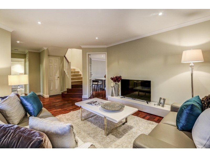 42 Raymond Street, Mount Pleasant WA 6153