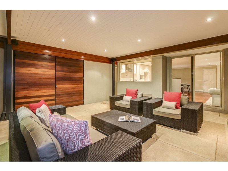 42 Raymond Street, Mount Pleasant WA 6153