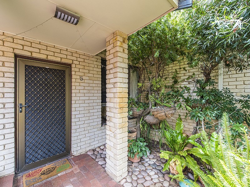 5/29 Chetwynd Way, Booragoon WA 6154