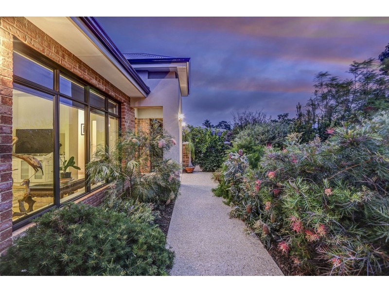 2B Klem Road, Ardross WA 6153