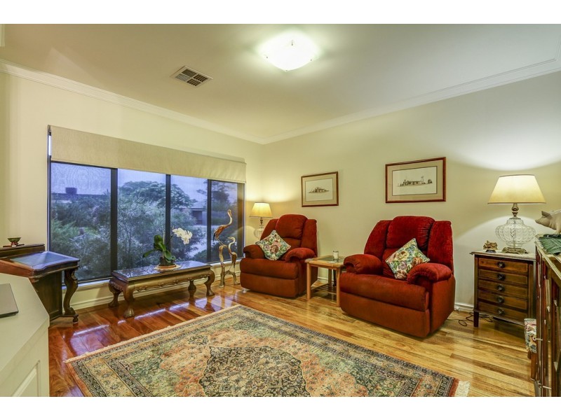 2B Klem Road, Ardross WA 6153