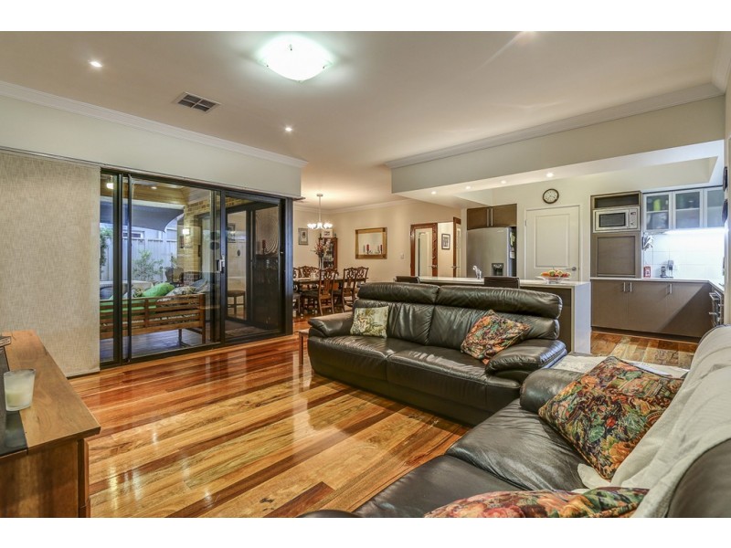 2B Klem Road, Ardross WA 6153