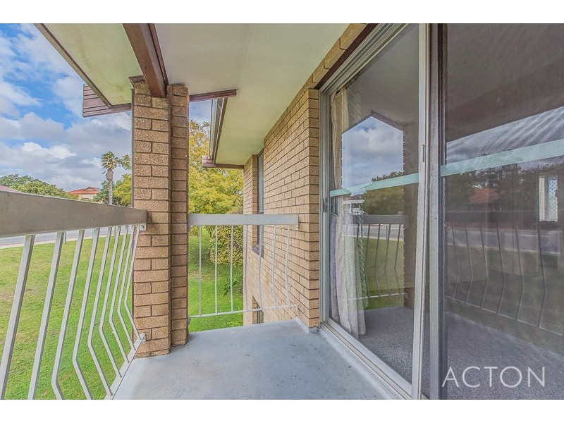 16/413 Canning Highway, Como WA 6152