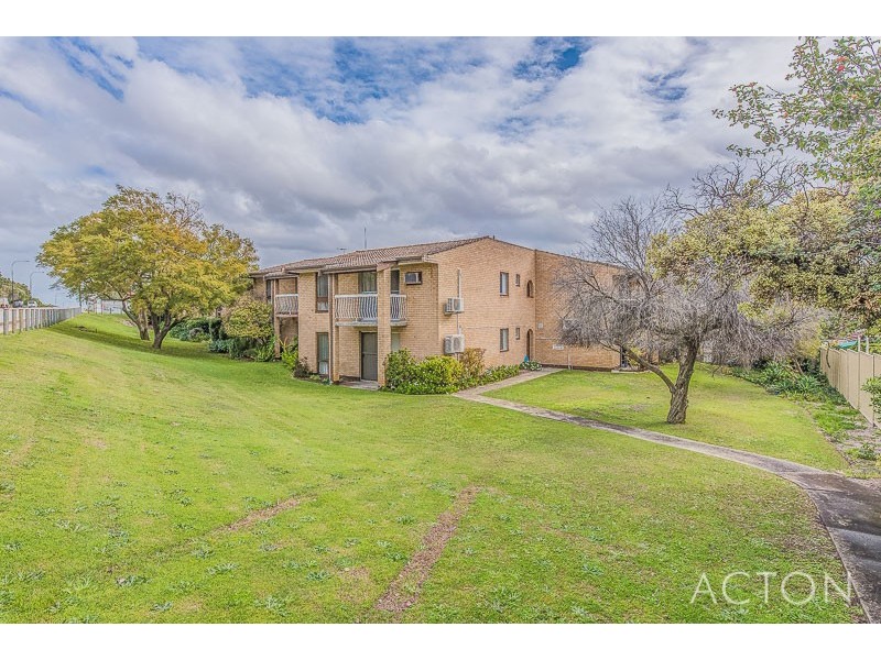 16/413 Canning Highway, Como WA 6152