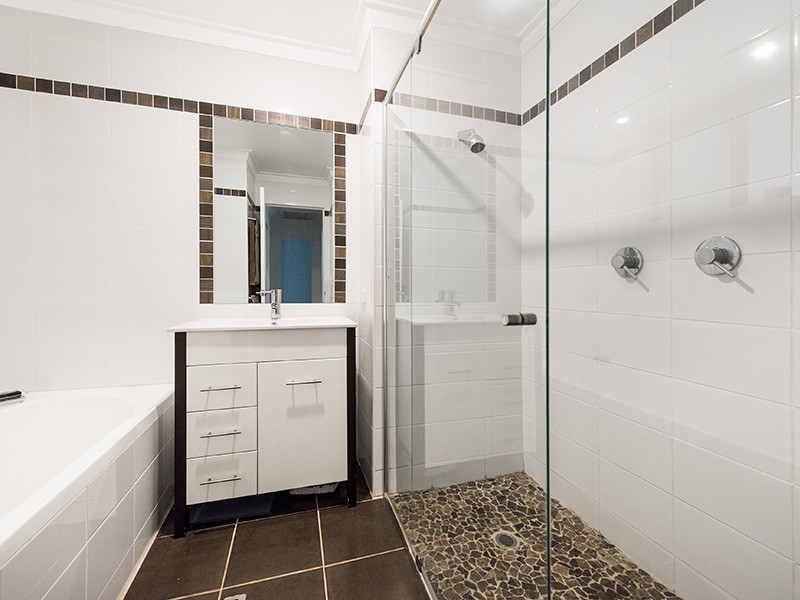 1/3 First Avenue, Applecross WA 6153