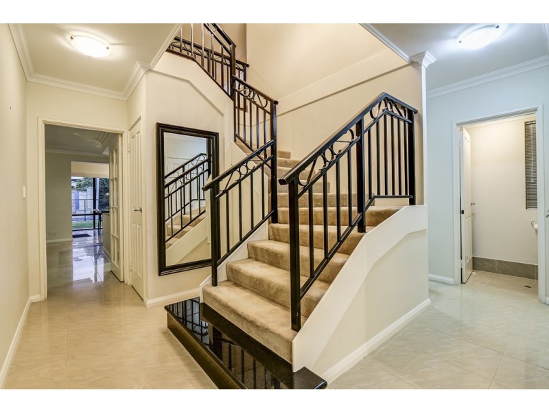 5a Henley Road, Mount Pleasant WA 6153