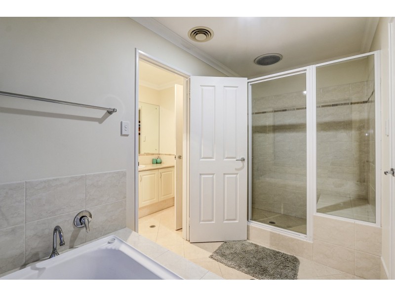 5a Henley Road, Mount Pleasant WA 6153