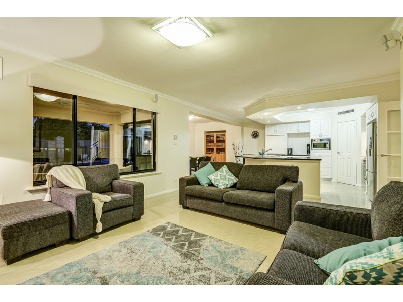 5a Henley Road, Mount Pleasant WA 6153