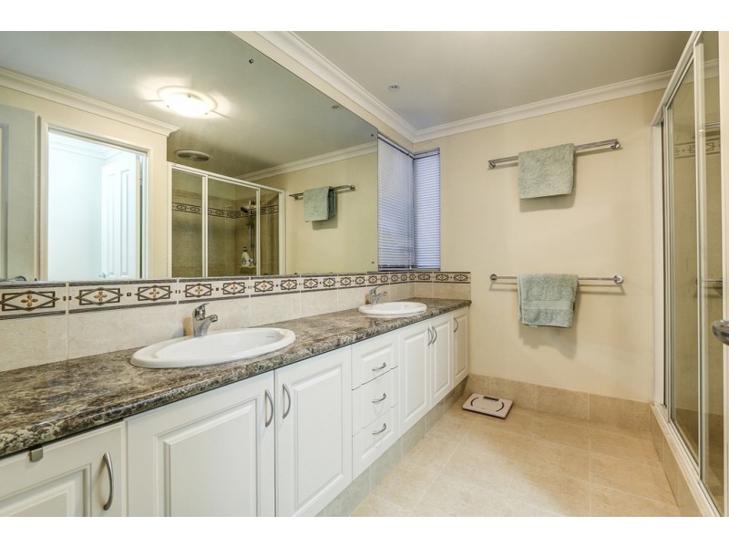 5a Henley Road, Mount Pleasant WA 6153