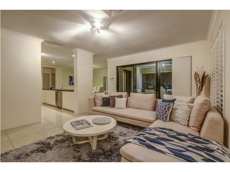 33 Riseley Street, Ardross WA 6153