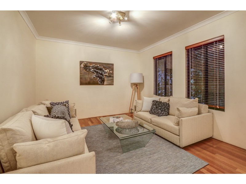 33 Riseley Street, Ardross WA 6153