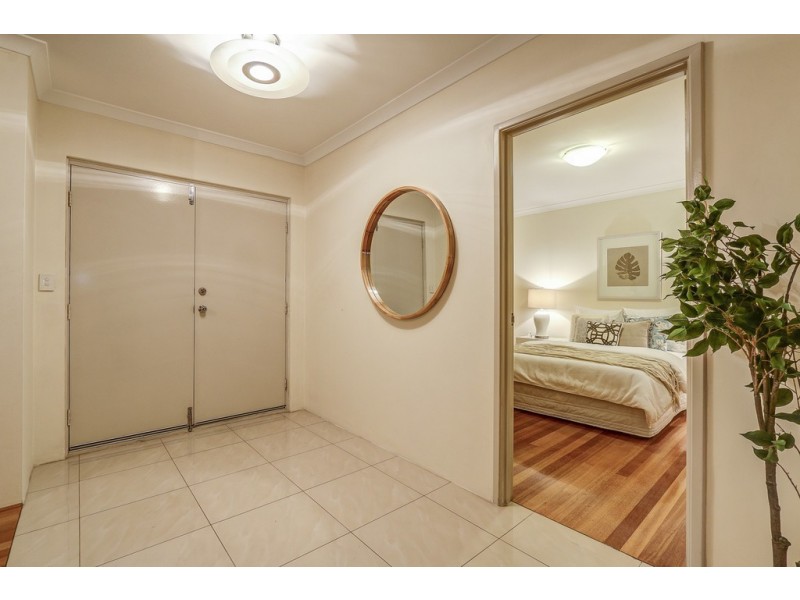 33 Riseley Street, Ardross WA 6153