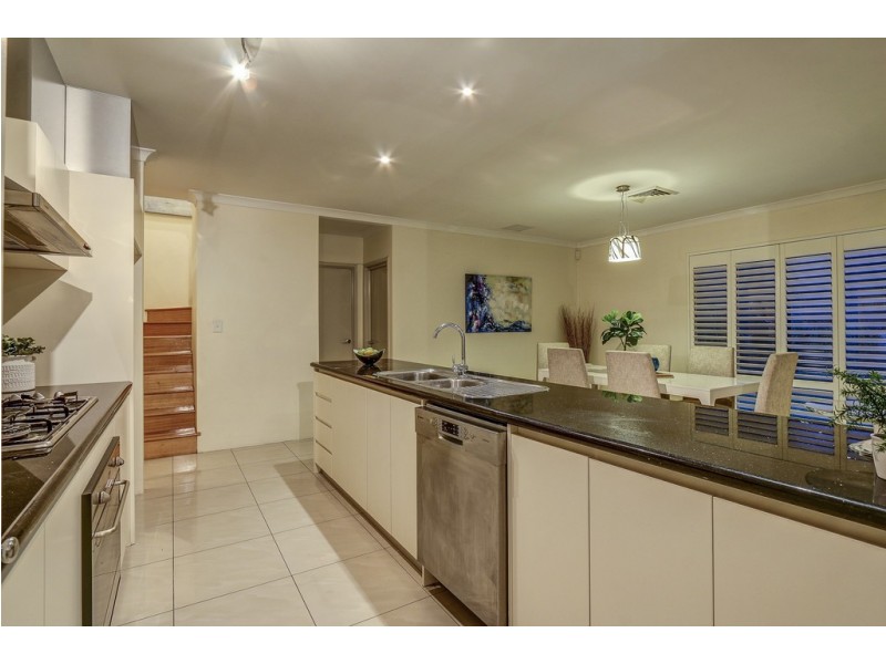 33 Riseley Street, Ardross WA 6153