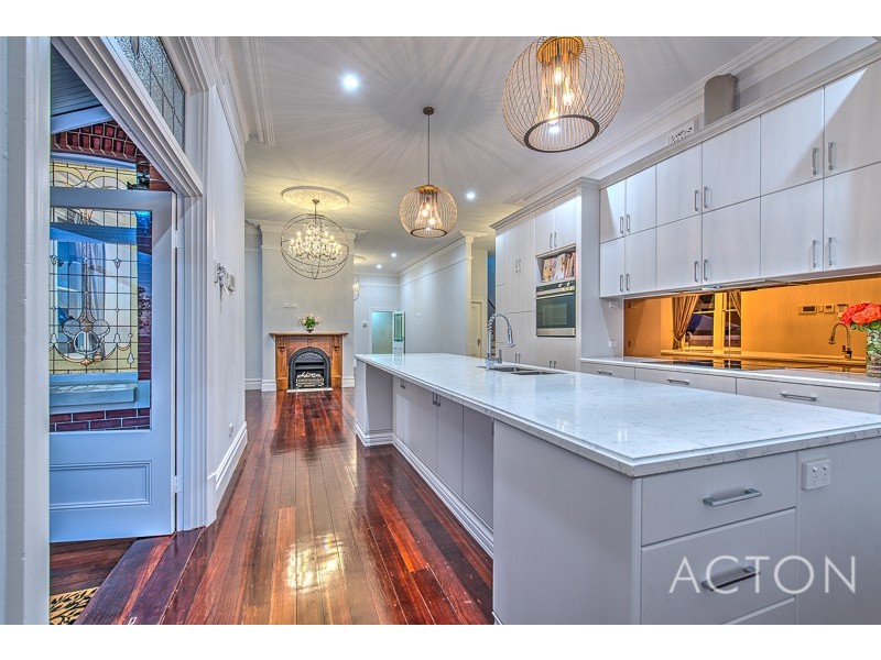 62 Staton Road, East Fremantle WA 6158